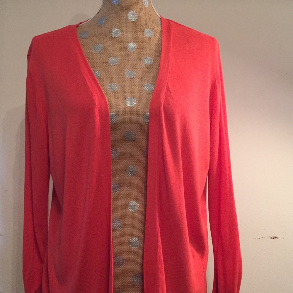 Cardigan sweater
